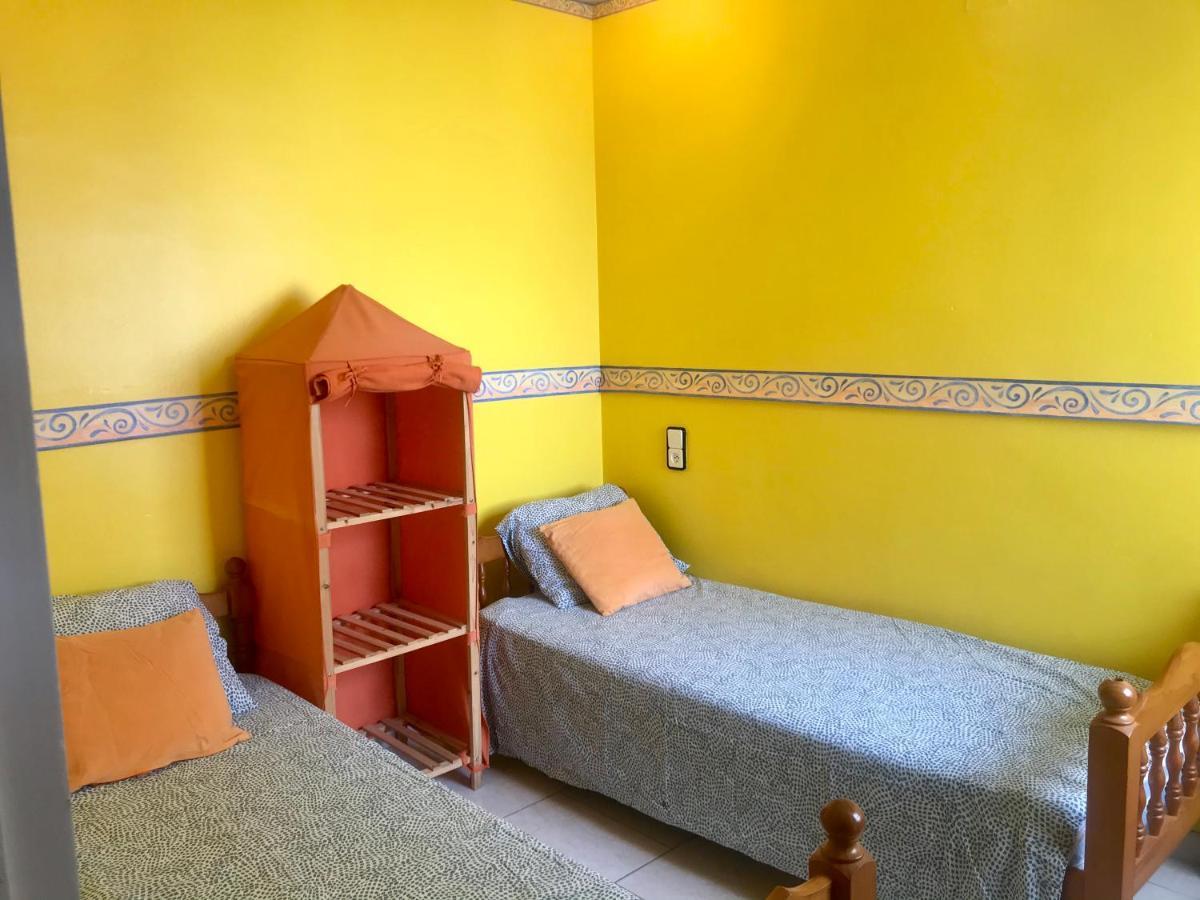 Dulce Vida 1, Apartamento Con Piscina Comunitaria, Vistas Al Mar Y Wifi Roses